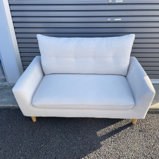 終了】ニトリの二人掛けソファー 配送