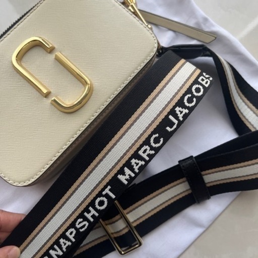MARC JACOBS カメラバッグ