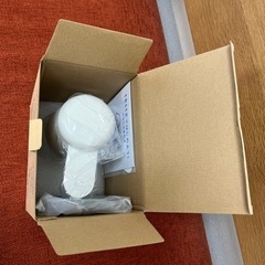 【新品】tette アルコールディスペンサーの画像