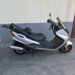 マジェスティ125 原付二種の画像