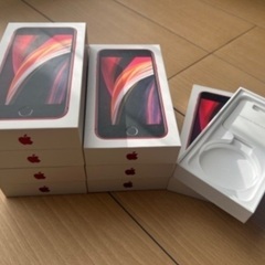 【受け渡し先決定】 iPhone SE2 Red 128GB 空...