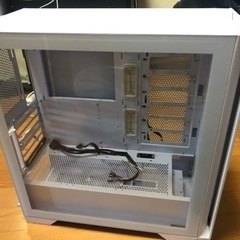 引取待ち　3月14日迄　オウルテックE-ATX対応ケース