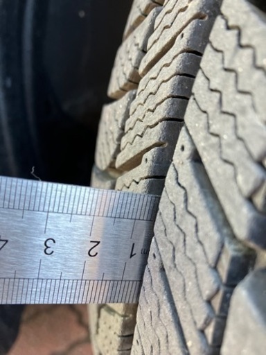 225/65R17 スタッドレスタイヤ&ホイール 4本