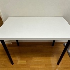 IKEA 机100x60 cm　