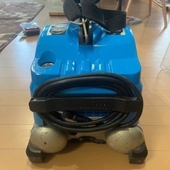 makita コンプレッサーの画像