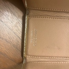 ジミーチュウ　三つ折り財布　の画像
