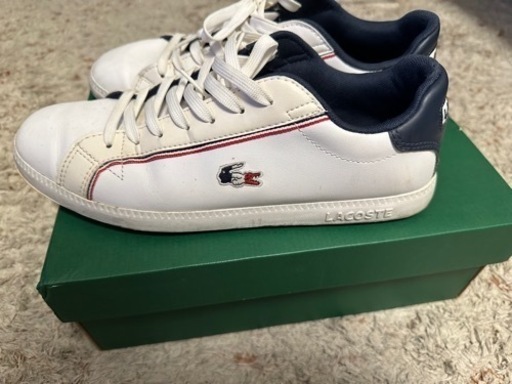 LACOSTE ラコステ靴　スニーカー　8.5 US size (箱付き) ブランド品