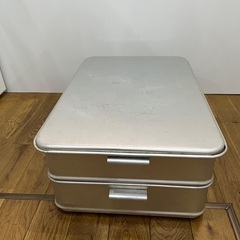 ★☆★中古美品　アルミ製フタ付き2段コンテナボックス　食肉保管使...