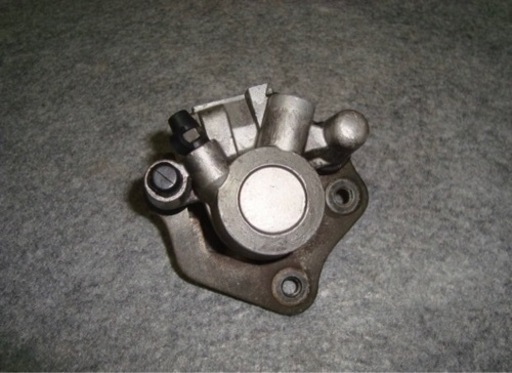 ZXR250C 純正リアキャリパー