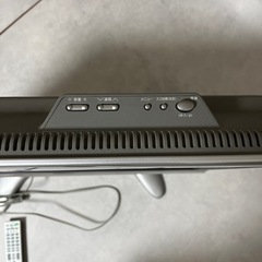 SHARP 30インチ　AQUOS　液晶カラーテレビ の画像