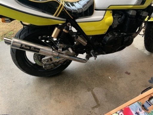 XJR400プリティーレーシング極