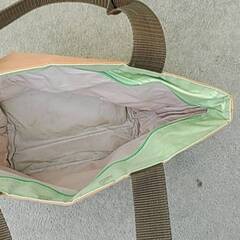 【値下げ800円⇒400円】トートバッグ　お弁当入れに最適なサイズの画像
