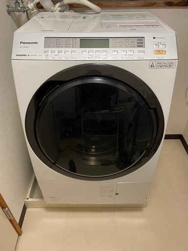 洗濯機【ドラム式】【2018年製】【送料無料】【Panasonic NA-SVX890R】【洗剤自動投入】【ヒートポンプ】