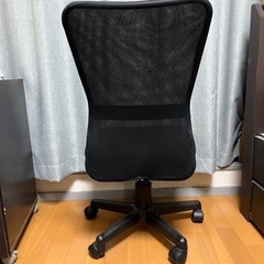 オフィスチェアの画像