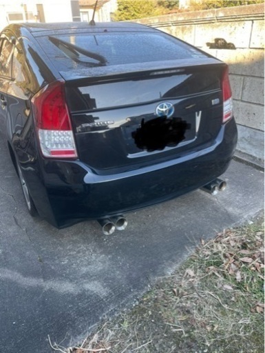 プリウス30 4本出しマフラー