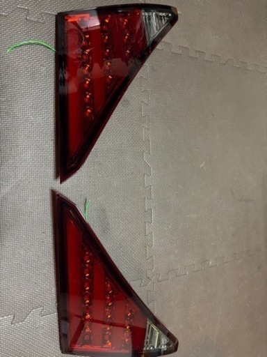 20ヴェルファイア  アルファード 社外 テールランプ