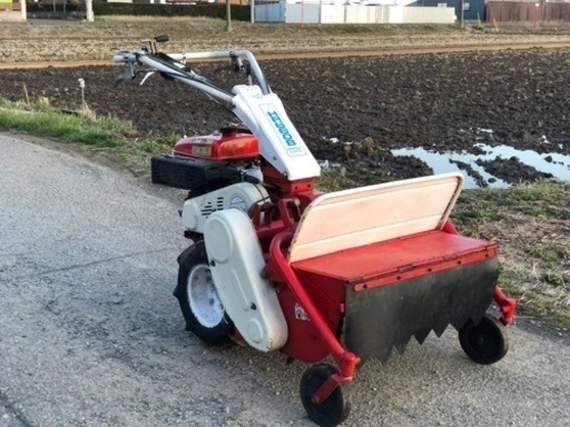 オーレック ハンマーナイフローター 草刈機モアー HR660 三菱8馬力　OHVガソリンエンジン