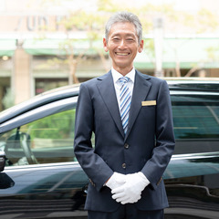 お客様送迎ドライバーの画像