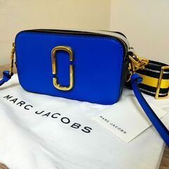 ほぼ新品】MARC JACOBS スナップショット