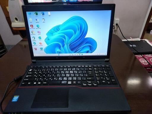 富士通A574/HX i3 Win11　決まりました