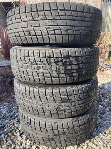 車のパーツ タイヤ、ホイール