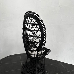 ピーコックチェアの画像