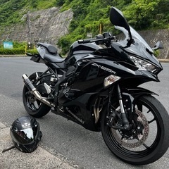 ZX25R ニンジャ　カワサキ　低走行　  