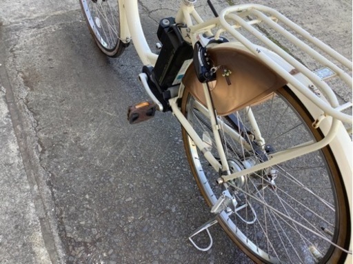 346  ブリヂストン最新機種電動アシスト自転車フロンティア26インチ アイボリーアルミ