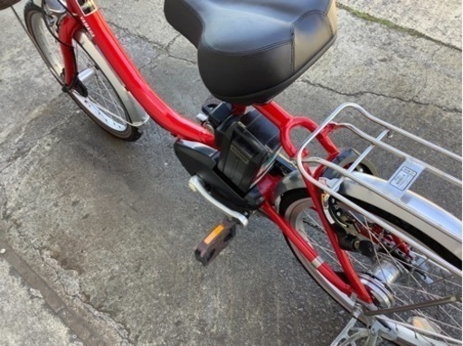 349  ヤマハ最新機種電動アシスト自転車pasSION20インチ　レッドアルミボディー