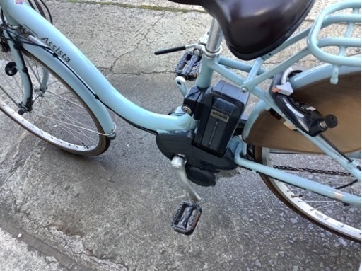 353  ブリヂストン新機種電動アシスト自転車アシスタ26インチ　ミズイロアルミボディー