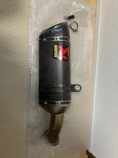 【お値下げしました‼️】アクラポビッチ　マフラー