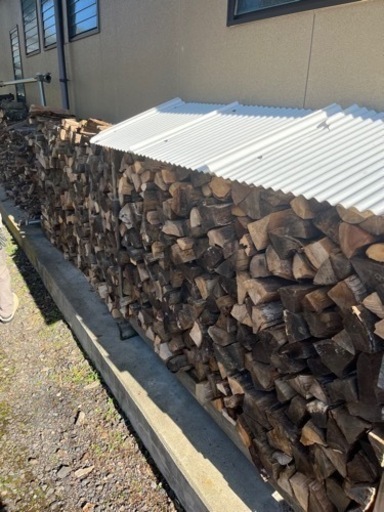 広葉樹未乾燥薪 500kg 軽トラ