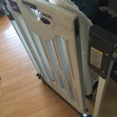 ベビーゲート