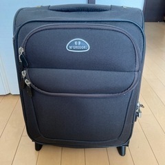 キャリーバッグ