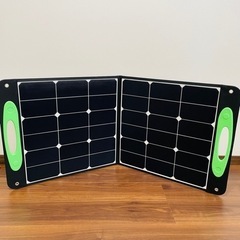 ソーラーパネル 100W 防災グッズ 防災対策 キャンプ アウトドアの画像