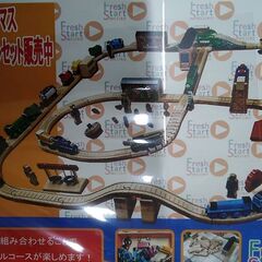 【中古】木製　トーマス機関車おもちゃの画像
