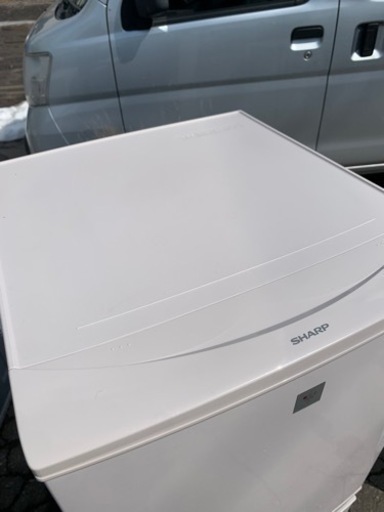 美品 SHARP シャープ 137L 2ドア冷蔵庫 SJ-PD14B-C 2016年製