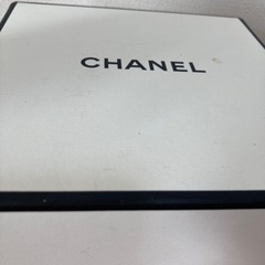 CHANEL  箱の画像