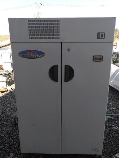 イセキ ファームストッカー840Z