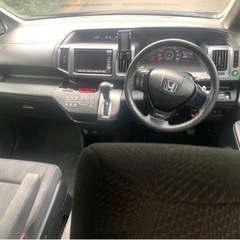 ステップワゴン  スパーダＺ　ワイドムーンルーフの画像