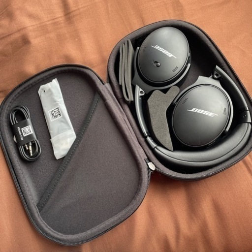 携帯アクセサリー BOSE QuietComfort45