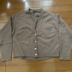 【早い者勝ち】 ユニクロ　スフレヤーン　カーディガンの画像