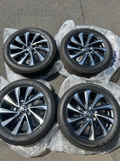 車のパーツ タイヤ、ホイール