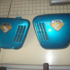 CB750four　K0サイドカバー