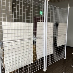 突っ張りパーテーションの画像