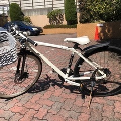 自転車 クロスバイクの画像