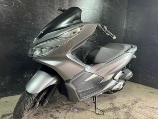 ★支払総額21.8万円★ 書類完備！関東圏内即日配送可能！ ホンダ PCX125 JF81 高年式！機関良好♪スマートキー！社外外装新品！通勤通学にオススメ♪