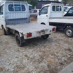 ダイハツハイゼット部品取り２台まとめての画像