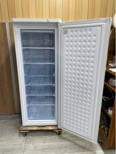 【中古】アイリスオーヤマ 2022年製 ノンフロン冷凍庫 IUSD-18A-W?