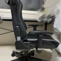 【3/11お譲りする方が決まりました】GTRACING ゲーミングチェアの画像
